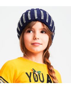 Cappello modello cuffia con risvolto di strass 