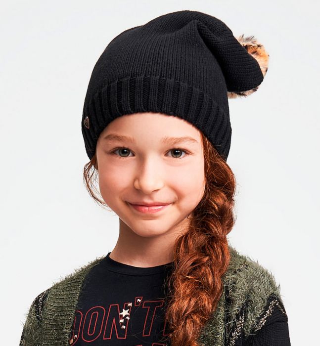 Cappello modello cuffia con pompon animalier