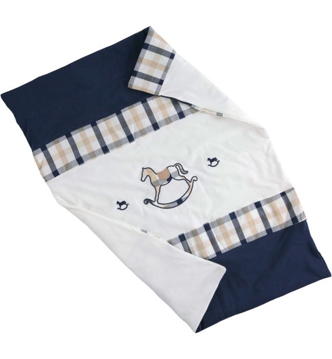Coperina con ricamo cavallo a dondolo